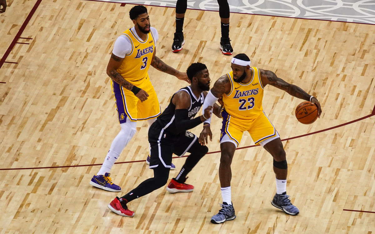 NBA复赛在即？名记曝詹姆斯私密组织球员训练为夺冠做准备